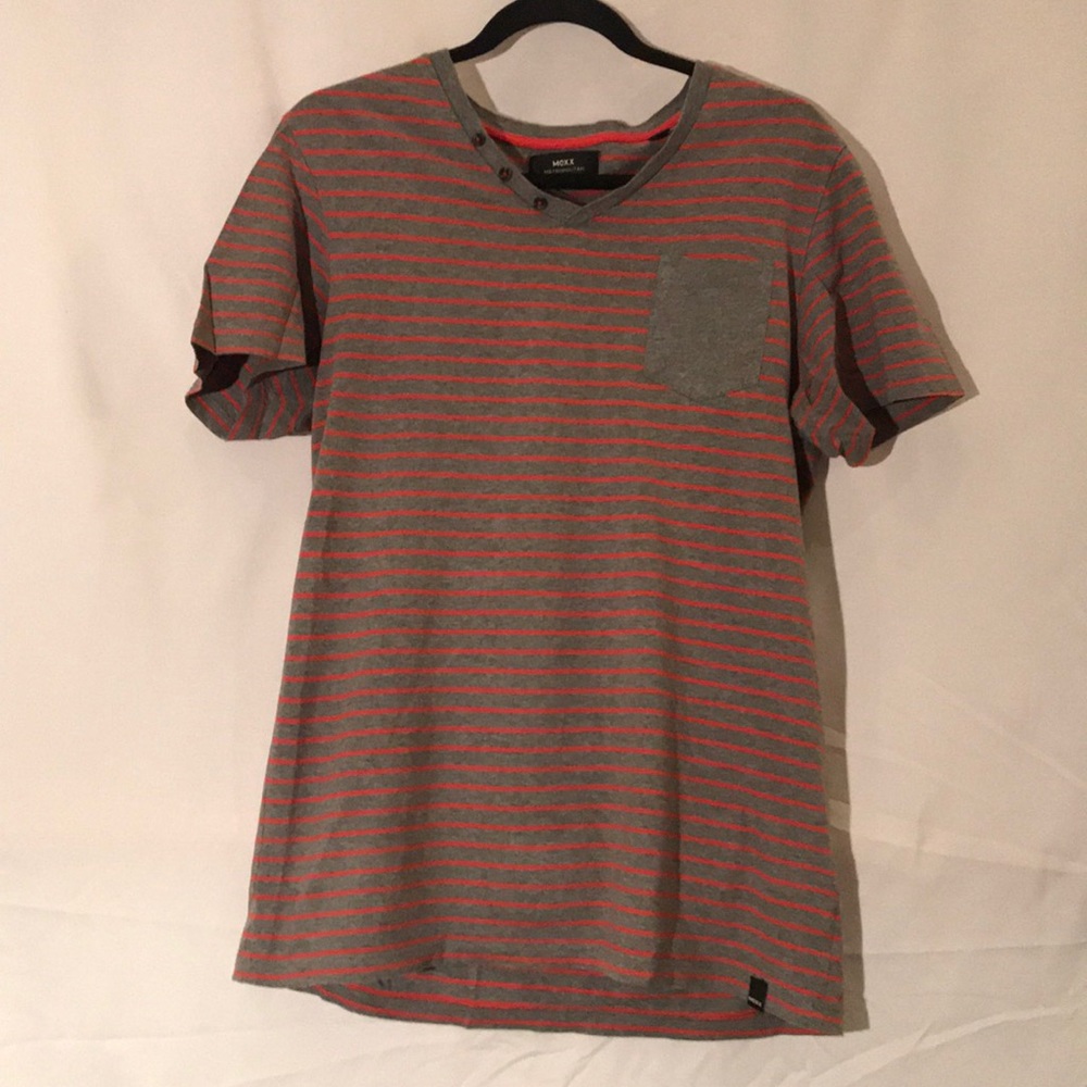 Men’s T shirt